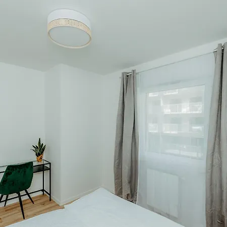 Niedaleko Dworca Od Wroclawapartament-pl 아파트 *