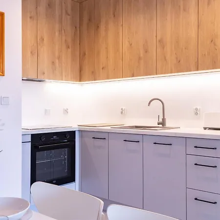 Niedaleko Dworca Od Wroclawapartament-pl