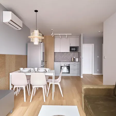 Niedaleko Dworca Od Wroclawapartament-pl Апартаменты *